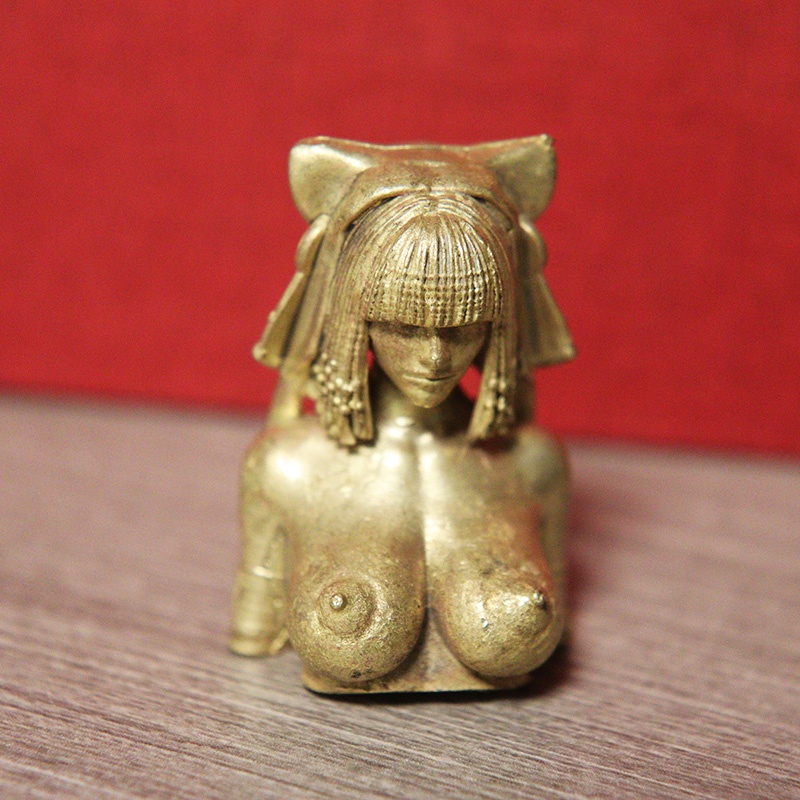 Naked Busty Beauty Girl Statue - огляд і ціна Queen Art Craft